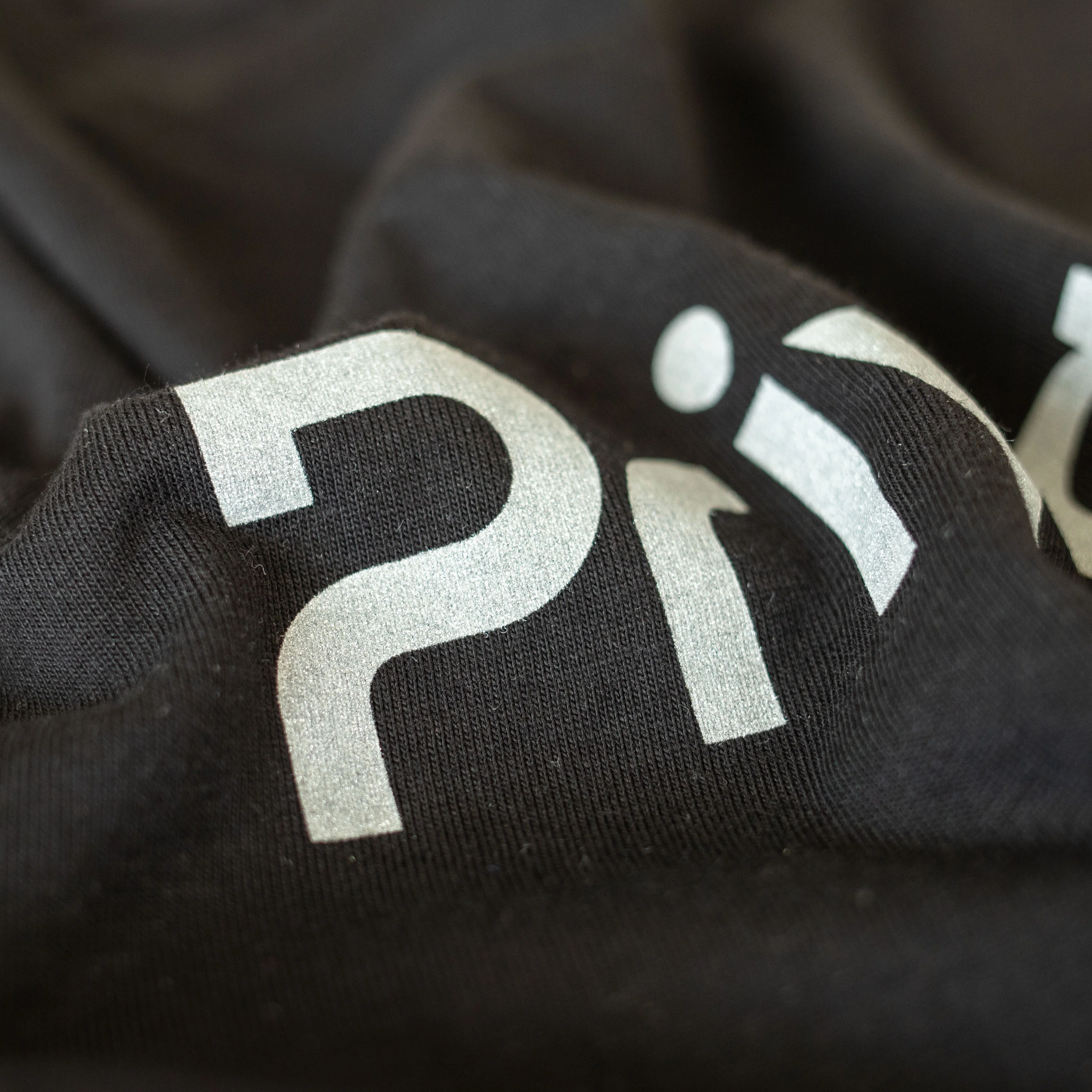 Proton Privacy Reflective T-shirt - Image 4